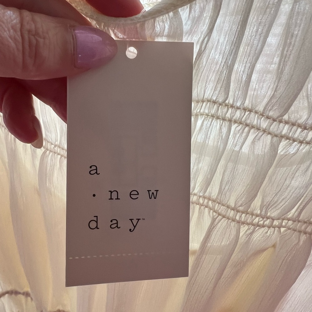 A New Day Cream Maxi Dress - Picture 5 of 8